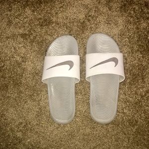 Nike slides